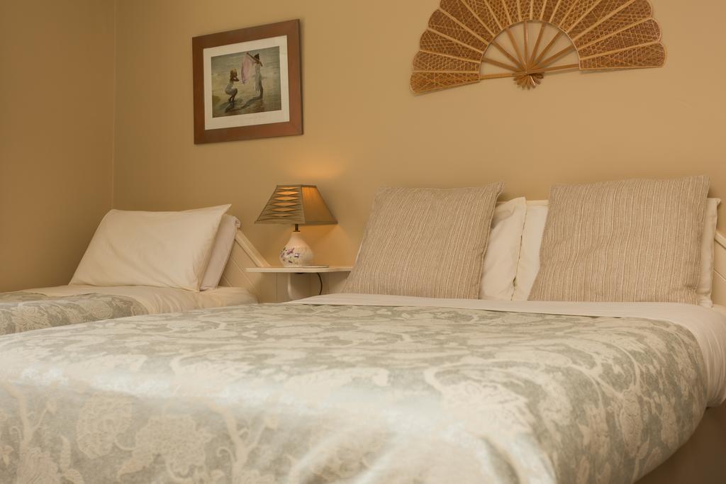 Fern Rock Bed And Breakfast Dromin Exteriér fotografie