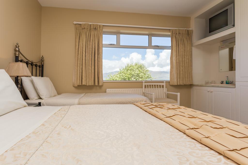 Fern Rock Bed And Breakfast Dromin Exteriér fotografie