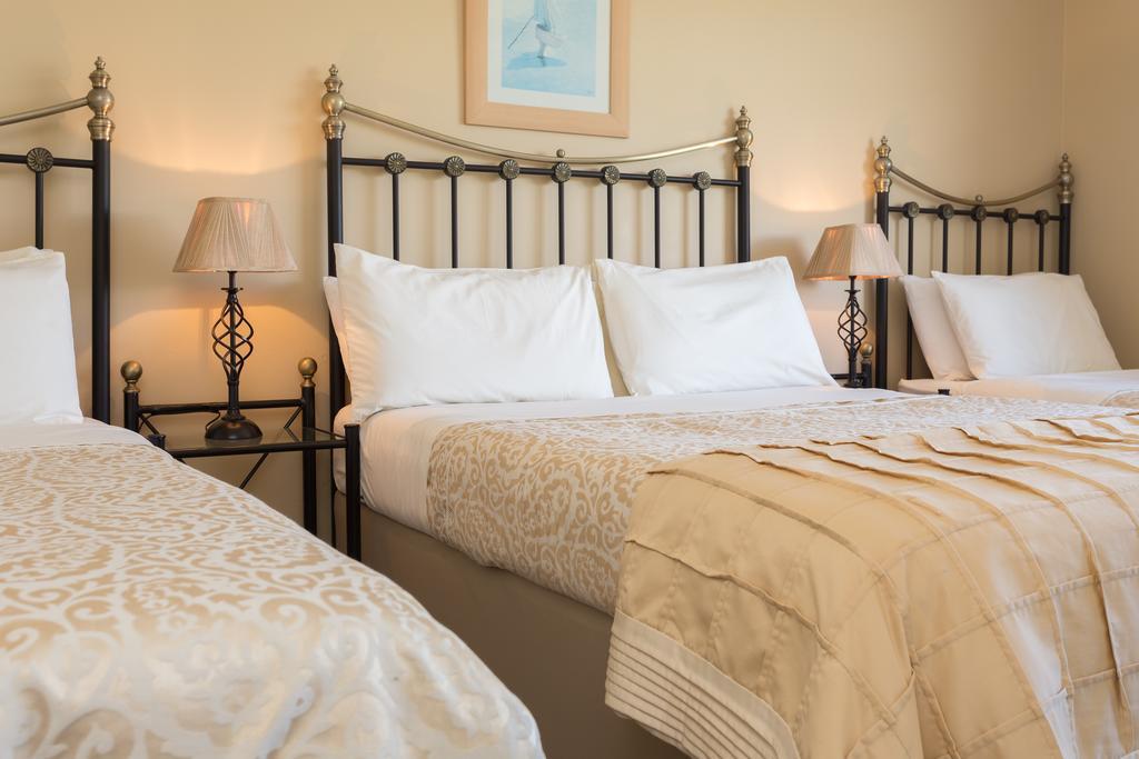Fern Rock Bed And Breakfast Dromin Exteriér fotografie